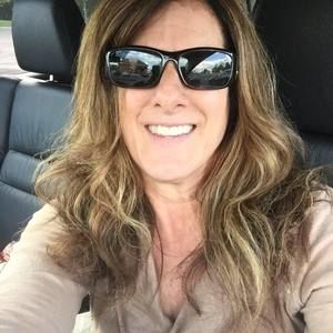 Meet your Posher, Iris